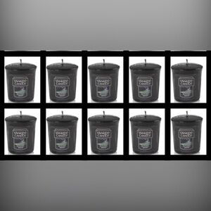 10 Yankee Candle Black Votive Candle - Witches' Brew